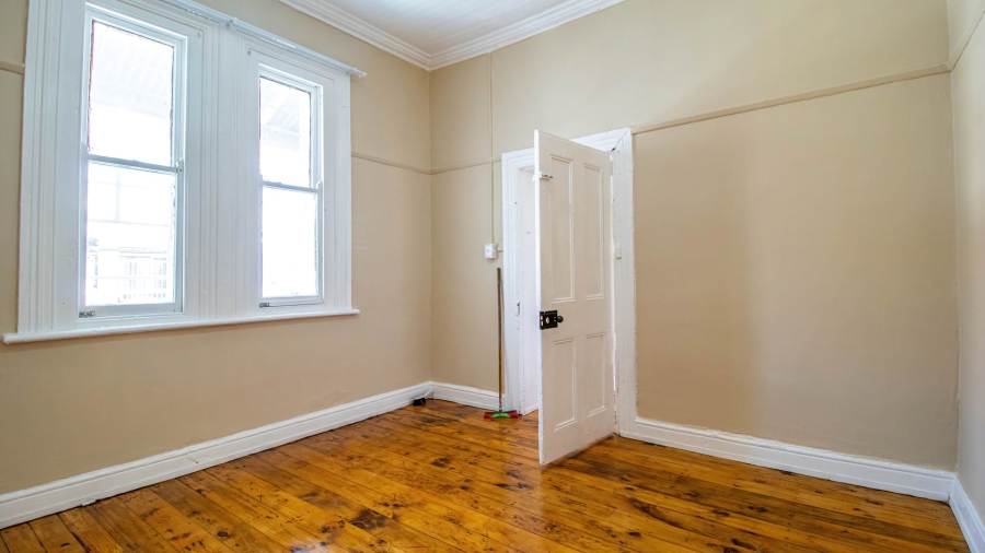 2 Bedroom Property for Sale in Woodstock Western Cape